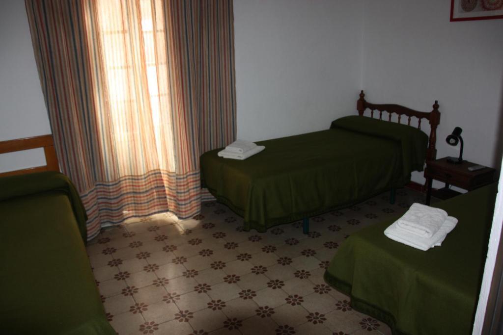 Hostal Union Campana Seville Room photo