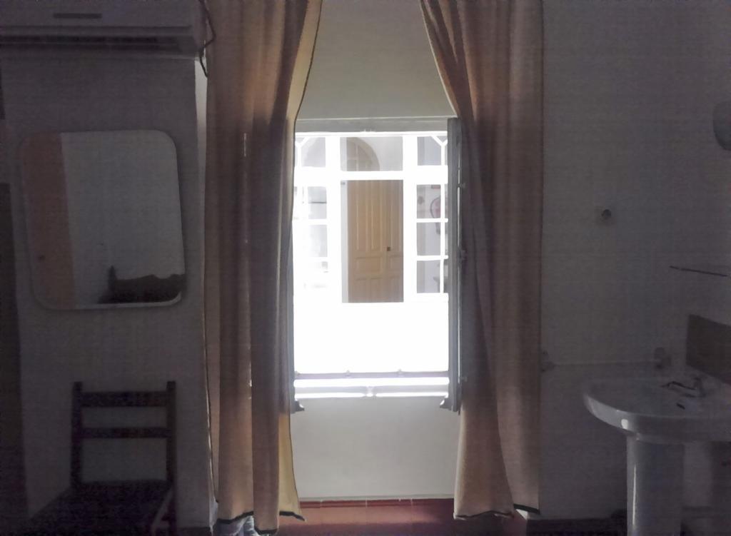 Hostal Union Campana Seville Room photo